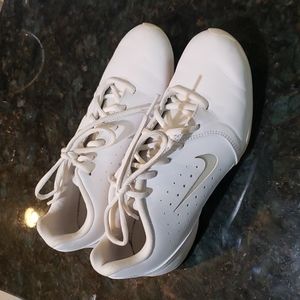 Nike cheer shoes